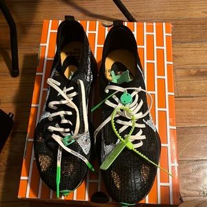 Lightly worn 2 times Nike off white sneakers